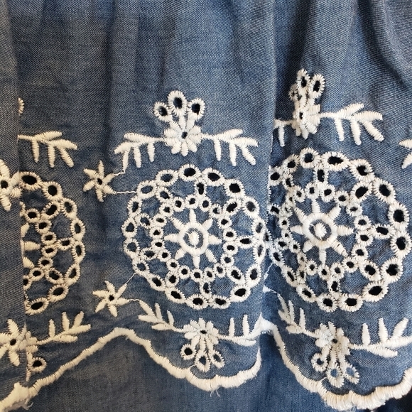 Adorable Embroidered Laser Cut Ruffled Tank Top - Picture 5 of 12